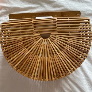 Authentic Cult Gaia Arc bag - Large size- Barely used EXCELLENT condition